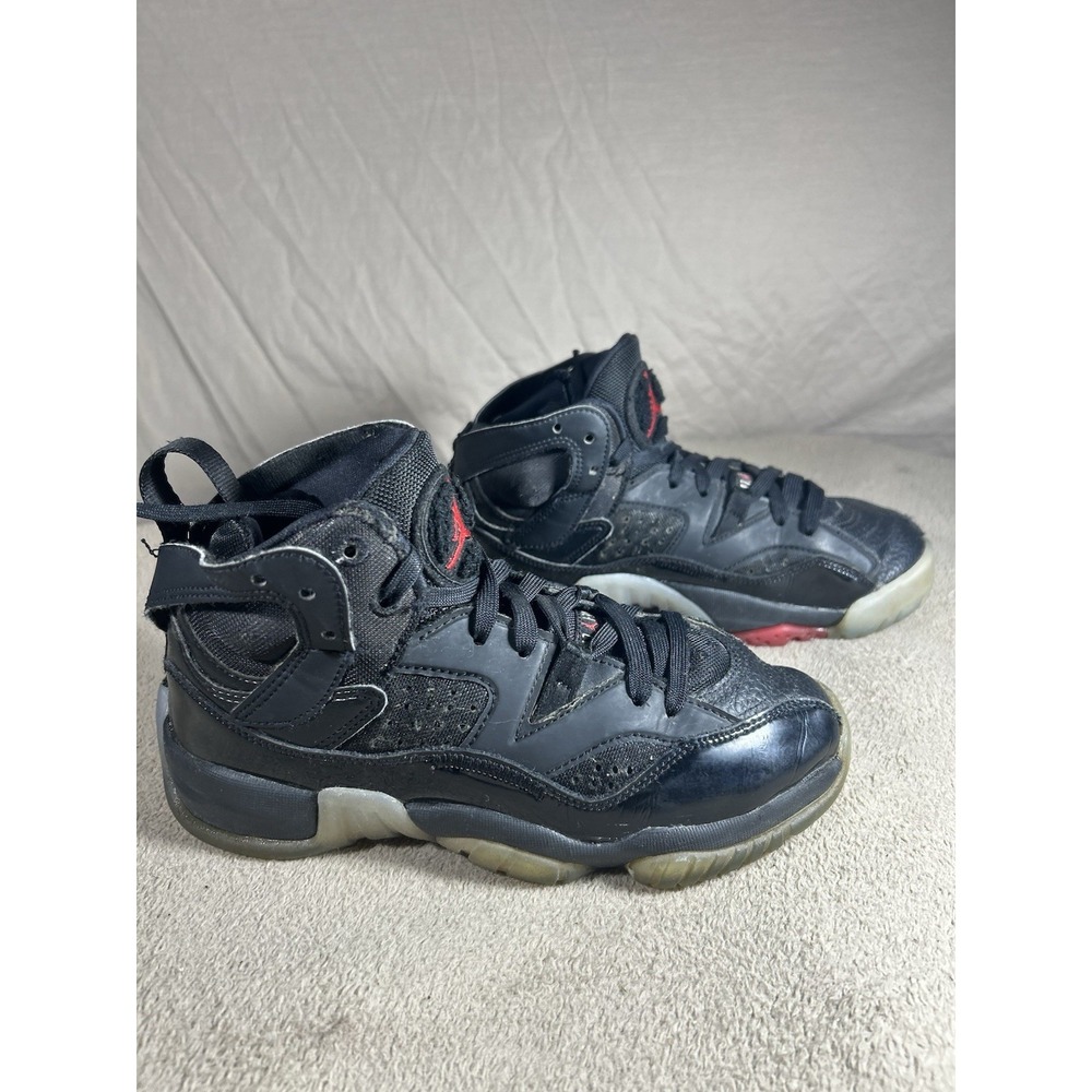 Nike Air Jordan Jumpman Two Trey GS Bred Black Red Youth Size 3.5Y DQ8431-003